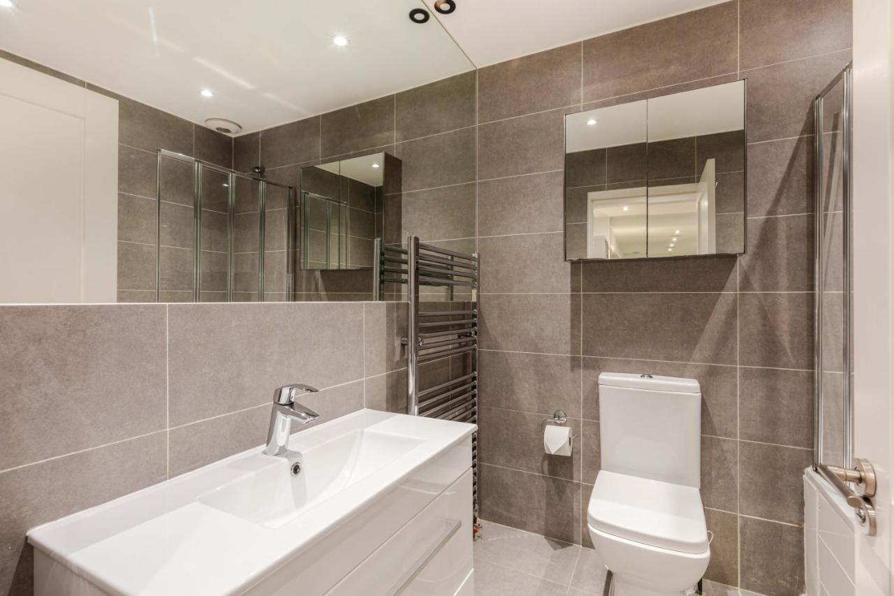 شقة Kensington Garden Flat لندن المظهر الخارجي الصورة